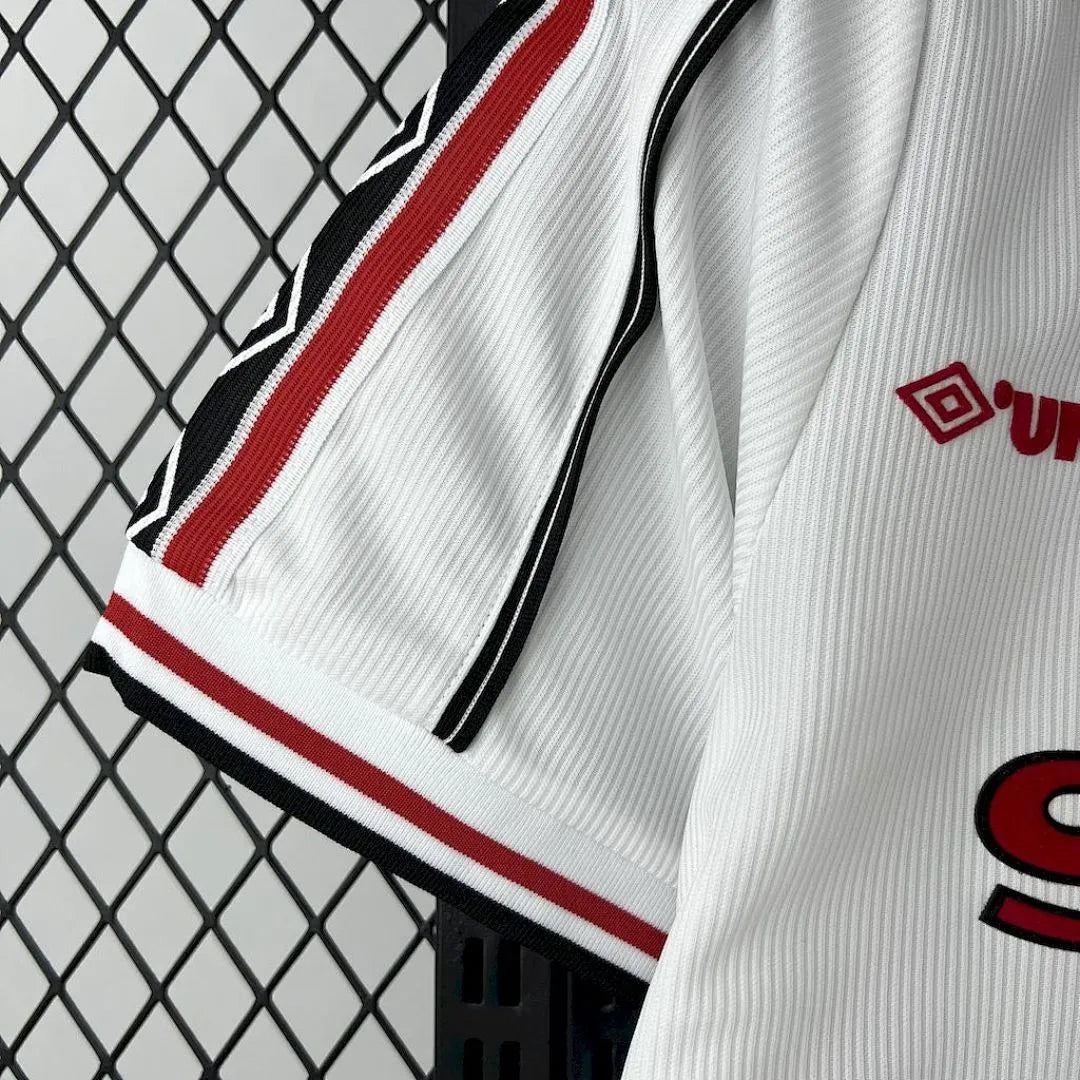 MANCHESTER UNITED 1998/1999 RETRO SHIRT WHITE