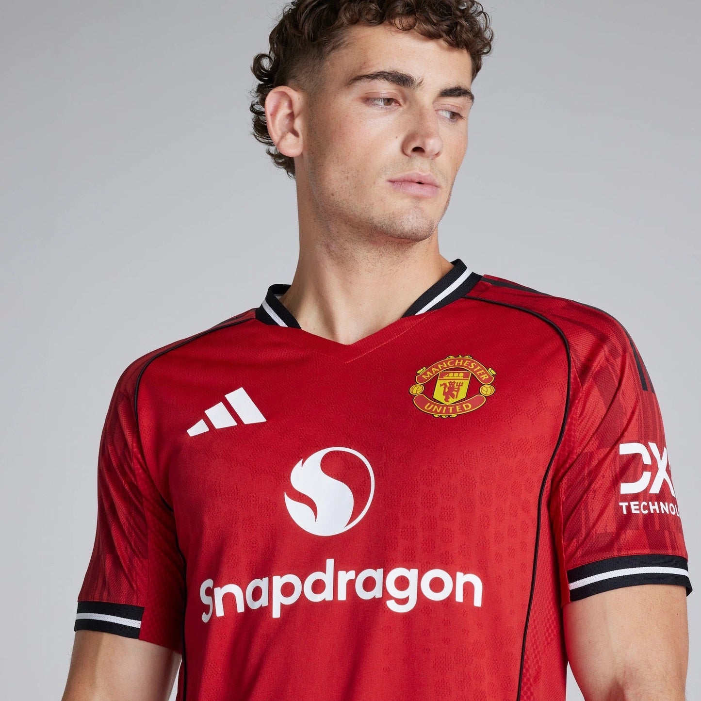 Manchester United 25/26  I - Version Fan