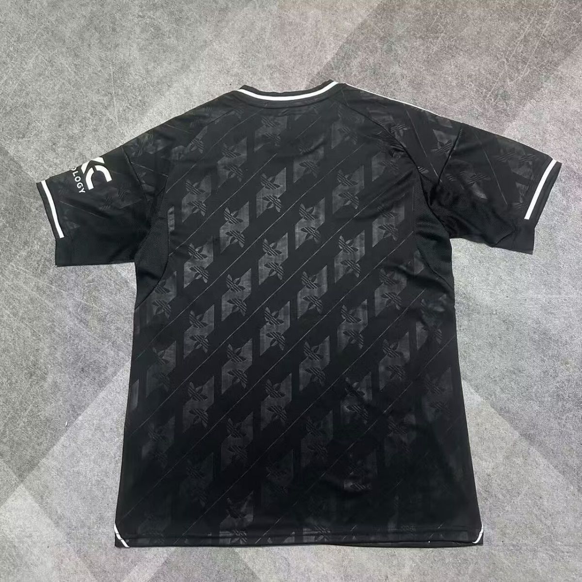 Manchester United 25/26  Black - Version Fan
