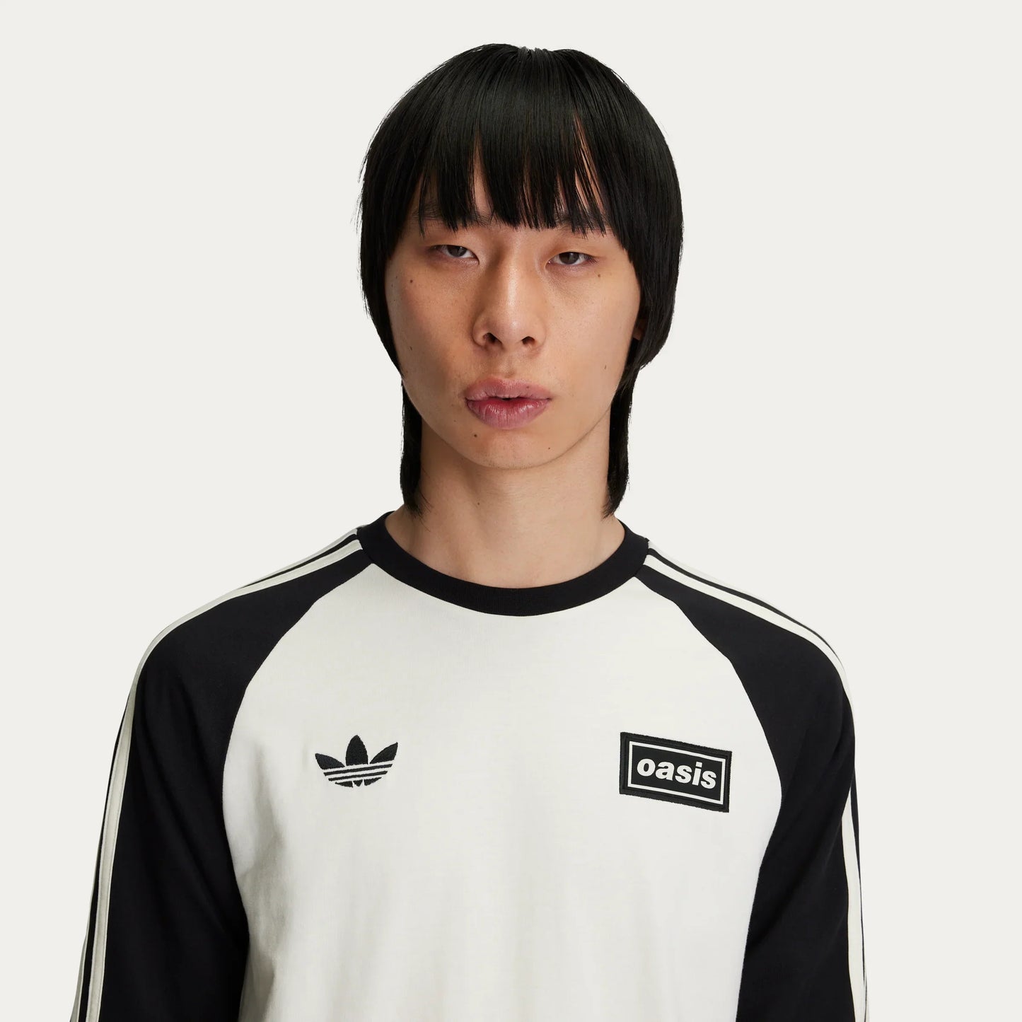 Oasis - Live '25-  3 Stripes Long Sleeve T-Shirt Cream/Black