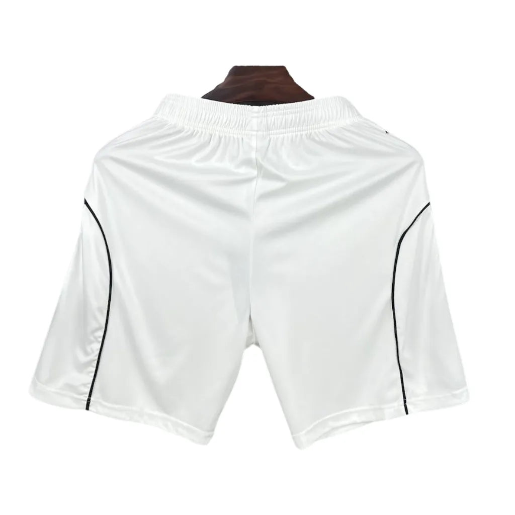 MANCHESTER UNITED 2025/26 HOME SHORTS WHITE