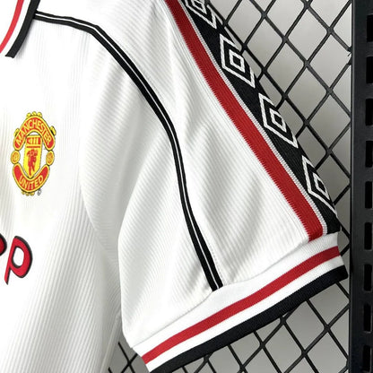 MANCHESTER UNITED 1998/1999 RETRO SHIRT WHITE