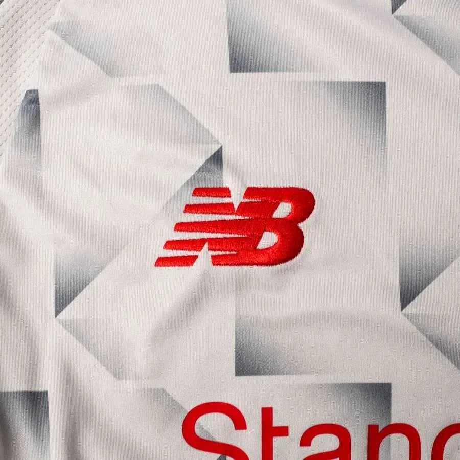 OFFICIAL LIVERPOOL 2018/2019 THIRD PLAYER ADULT KIT