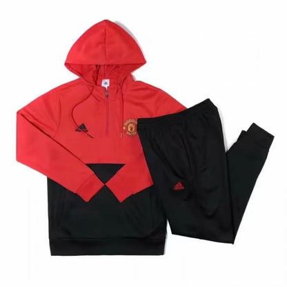 MANCHESTER UNITED 2018/2019 HOODED TRAINING KIT RED AND BLACK