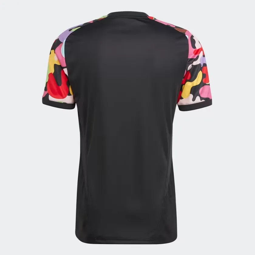 MANCHESTER UNITED 2024/25 PRE-MATCH TRAINING JERSEY