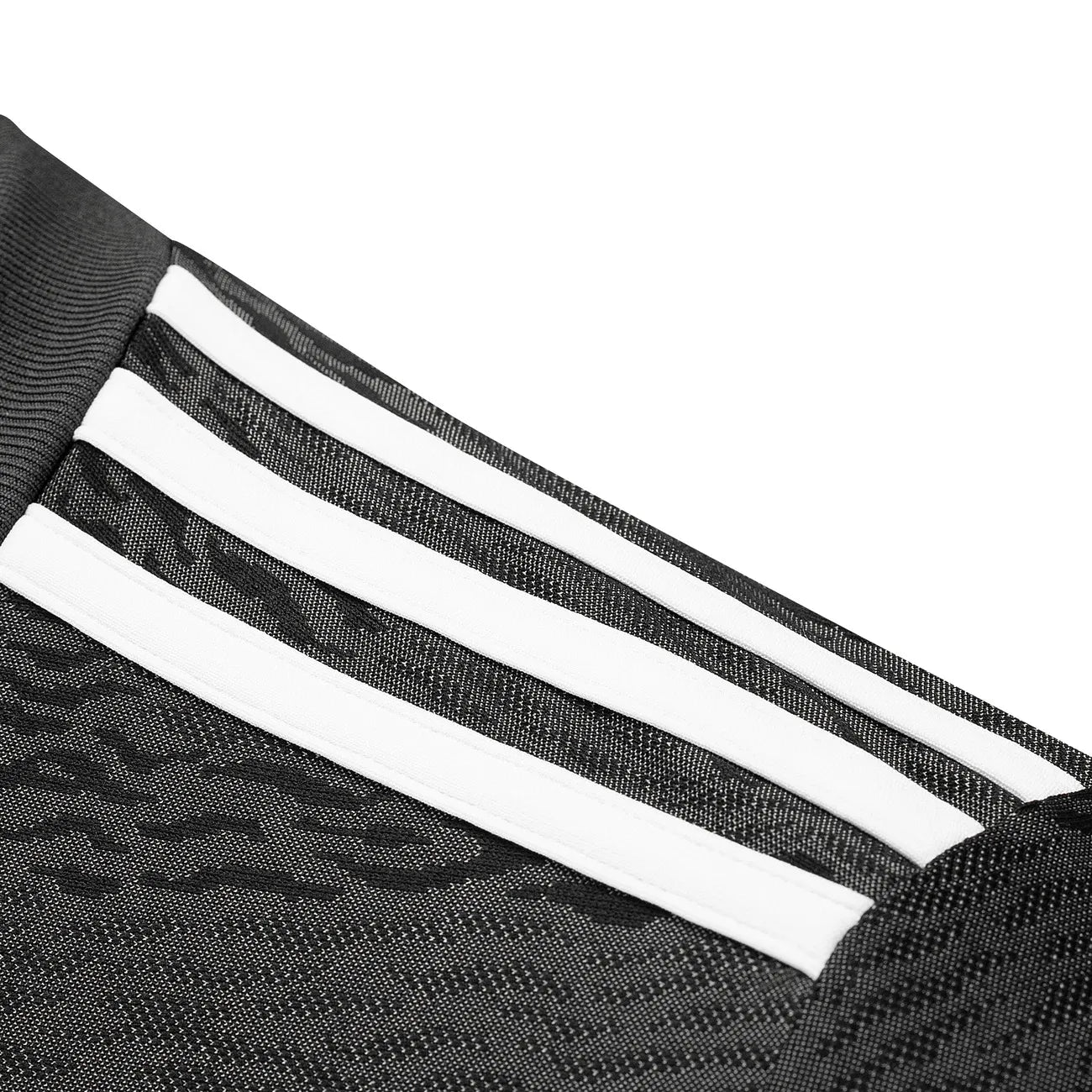 OFFICIAL MANCHESTER UNITED 2020 2021 II PLAYER SHIRT