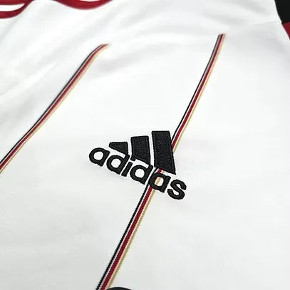 LIVERPOOL 2010 2011 RETRO AWAY JERSEY